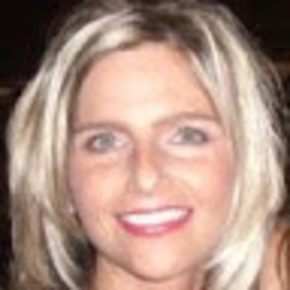 Meet your Posher, Amie - Picture 1 of 1